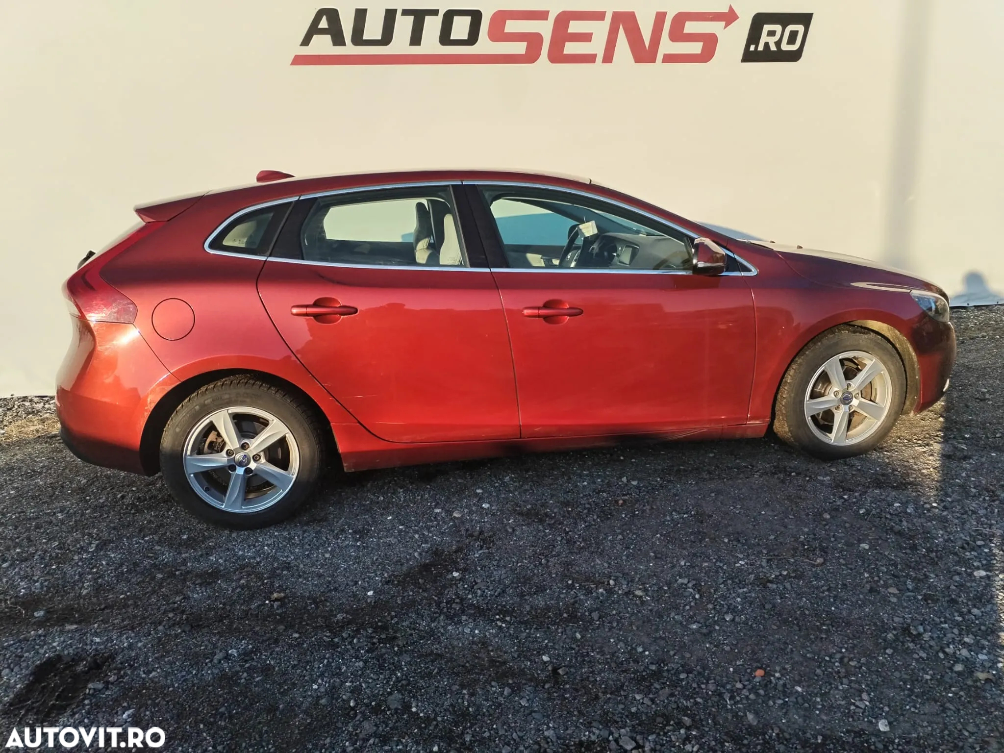 Volvo V40 D2 94g Kinetic - 23