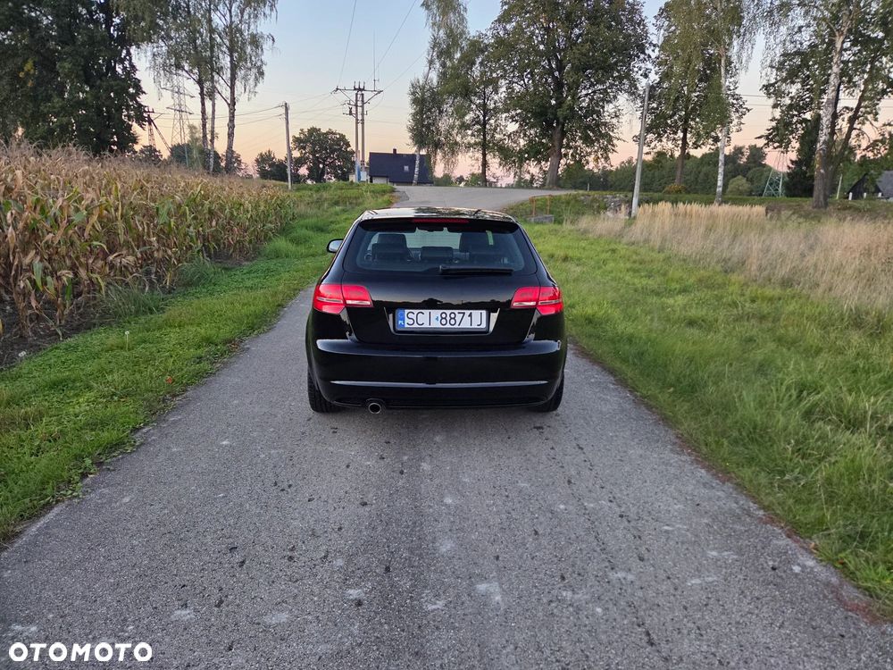 Audi A3 Sportback - 3