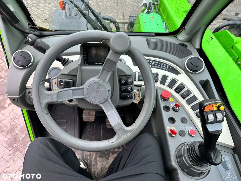 Merlo TURBO FARMER 42.7-145 - 21