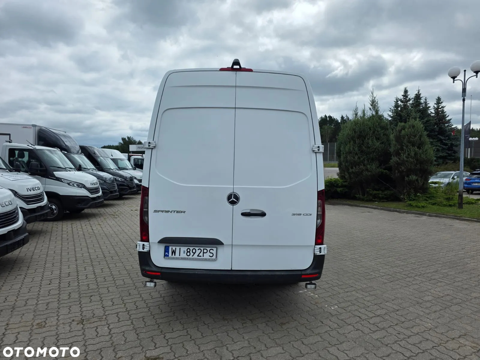 Mercedes-Benz 319 Chłodnia Mroźnia Maxi Balszak Krajowy Automat Silnik 3l 190 KM + 230V - 18