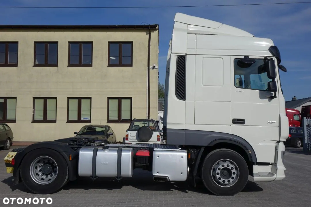 DAF XF 480 FT / SPACE CAB / STANDARD/ EURO 6/ AUTOMAT/ INTARDER / LODÓWKA / 2 ZBIORNIKI - 4