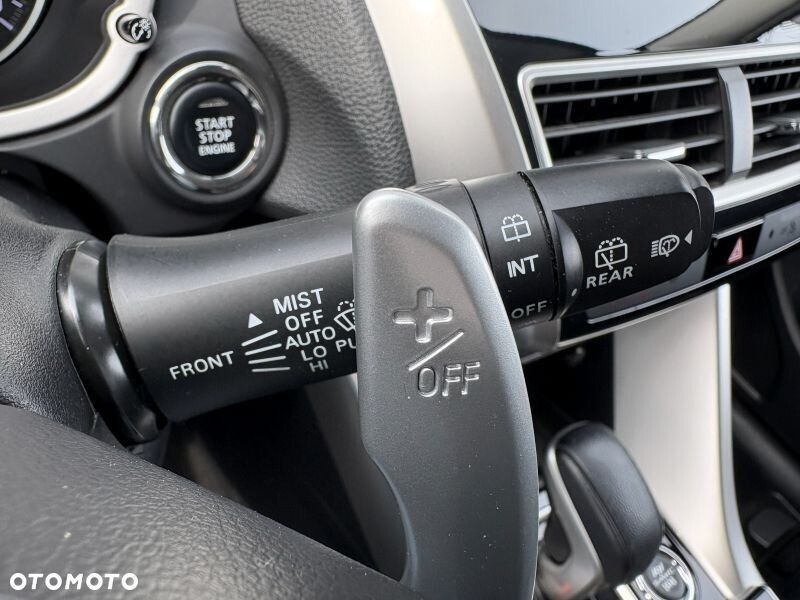 Mitsubishi Eclipse Cross 1.5 T GPF Instyle CVT 4WD - 36