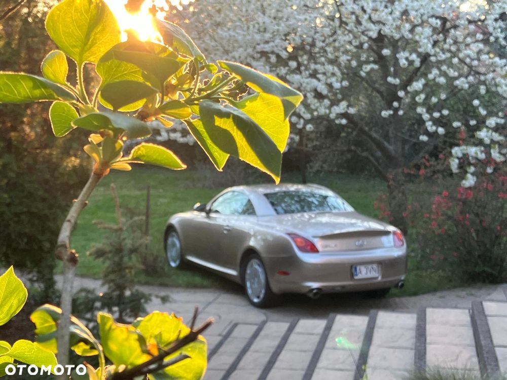Lexus SC Prestige - 35