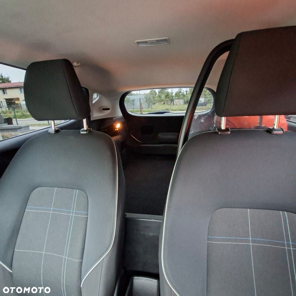 Ford Fiesta VAN - 20