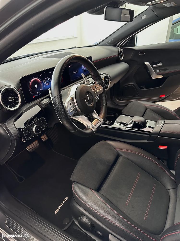 Mercedes-Benz A 180 d 7G-DCT AMG Line - 12