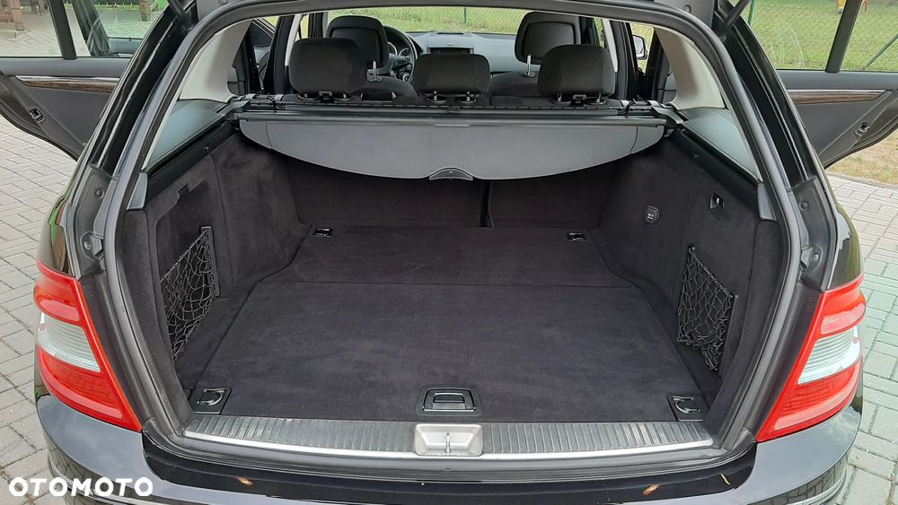 Mercedes-Benz Klasa C 180 Kompressor Elegance - 37