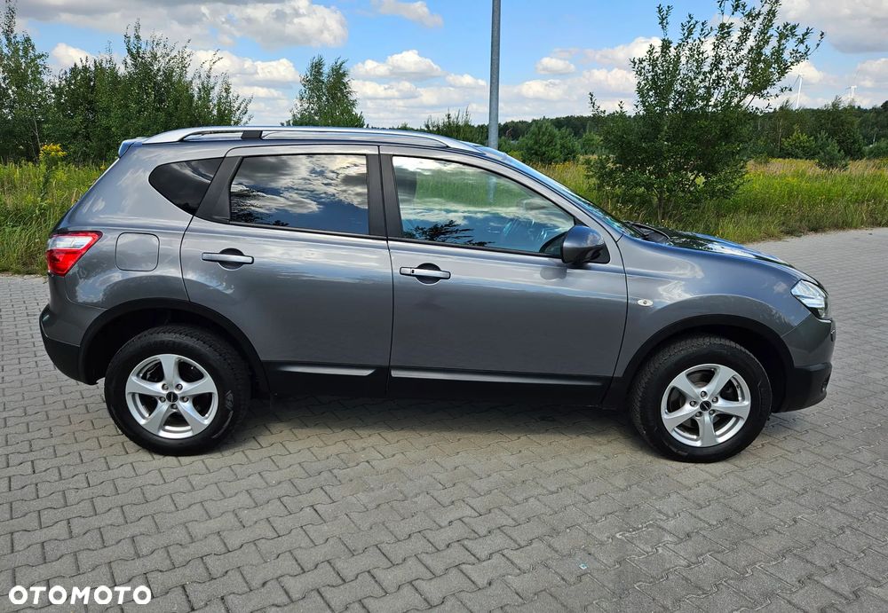 Nissan Qashqai 1.6 dCi N-Connecta - 12