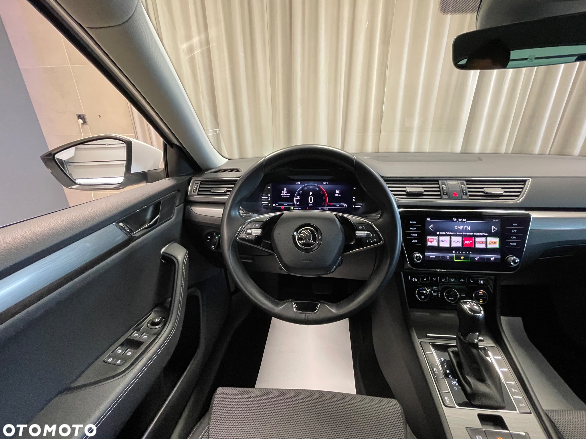Skoda Superb 2.0 TDI SCR Style DSG - 15