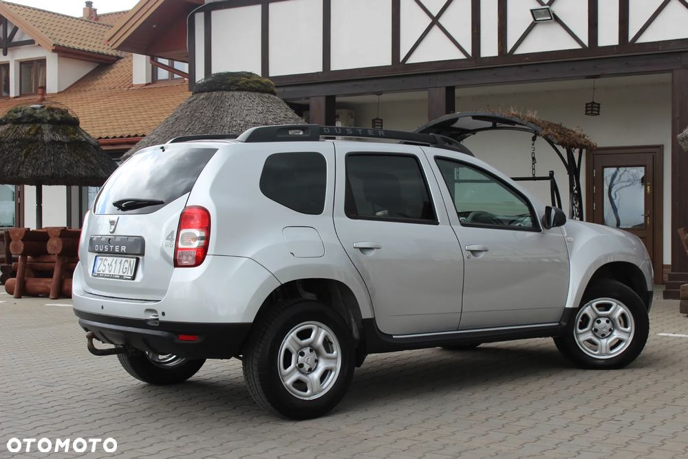 Dacia Duster 1.5 dCi Laureate 4x4 - 27