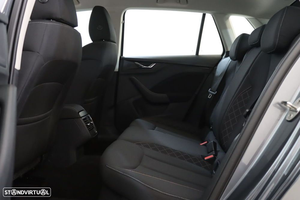 Skoda Kamiq 1.0 TSI Ambition - 9