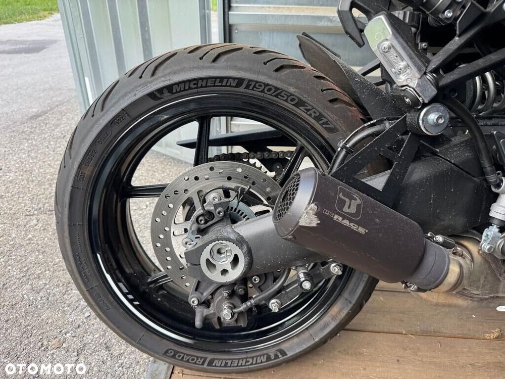 Kawasaki Ninja 1000 SX - 2