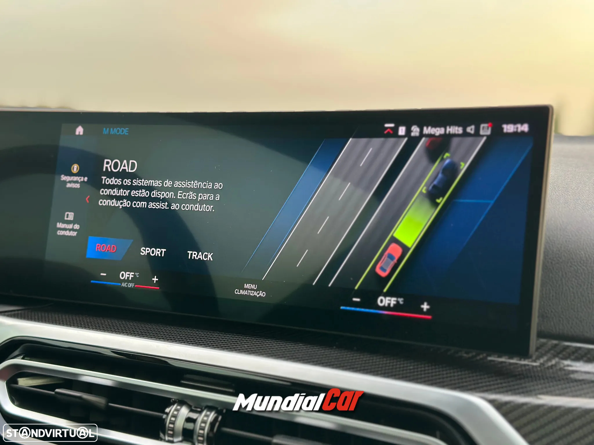 BMW M2 Auto - 28