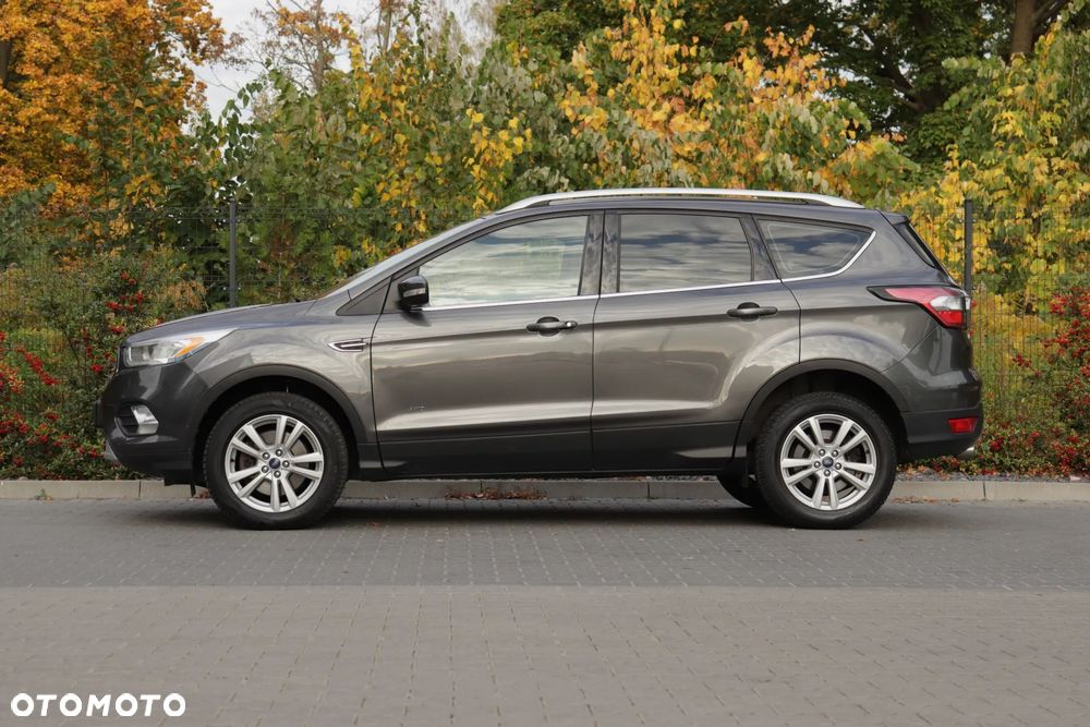Ford Kuga - 4