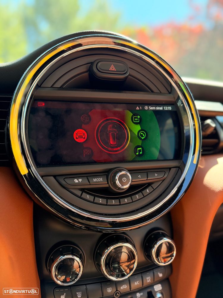 MINI 3 Portas Cooper S Aut. - 11
