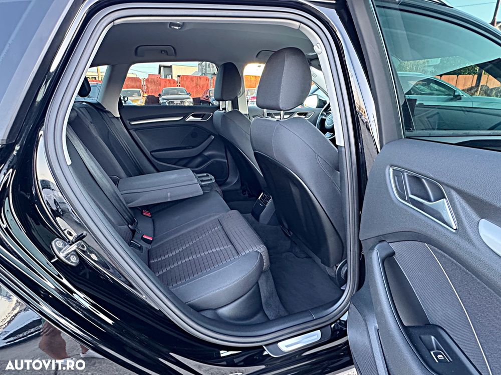 Audi A3 2.0 TDI Sportback S tronic S line Sportpaket - 21