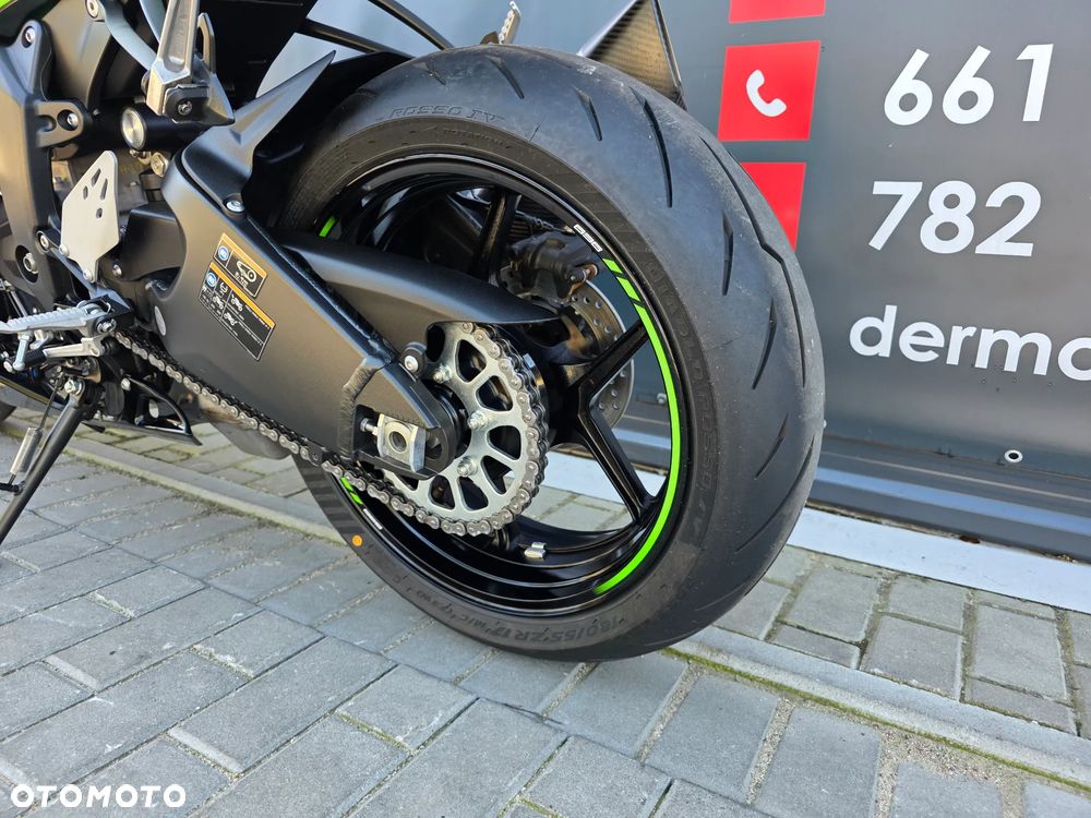 Kawasaki ZX - 7
