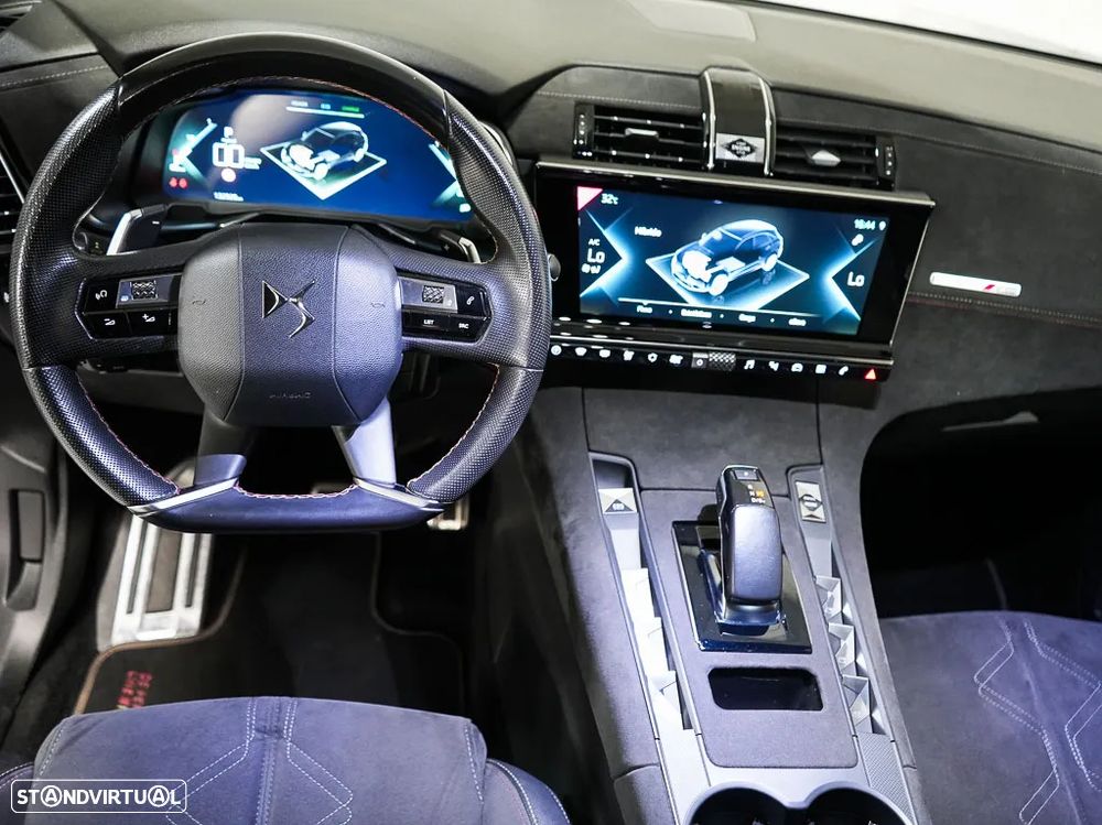 DS DS7 Crossback E-Tense Performance Line EAT8 - 38
