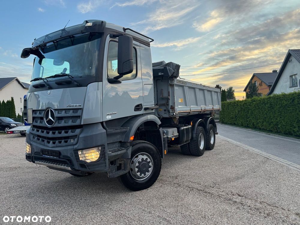 Mercedes-Benz AROCS 6x6 - 4