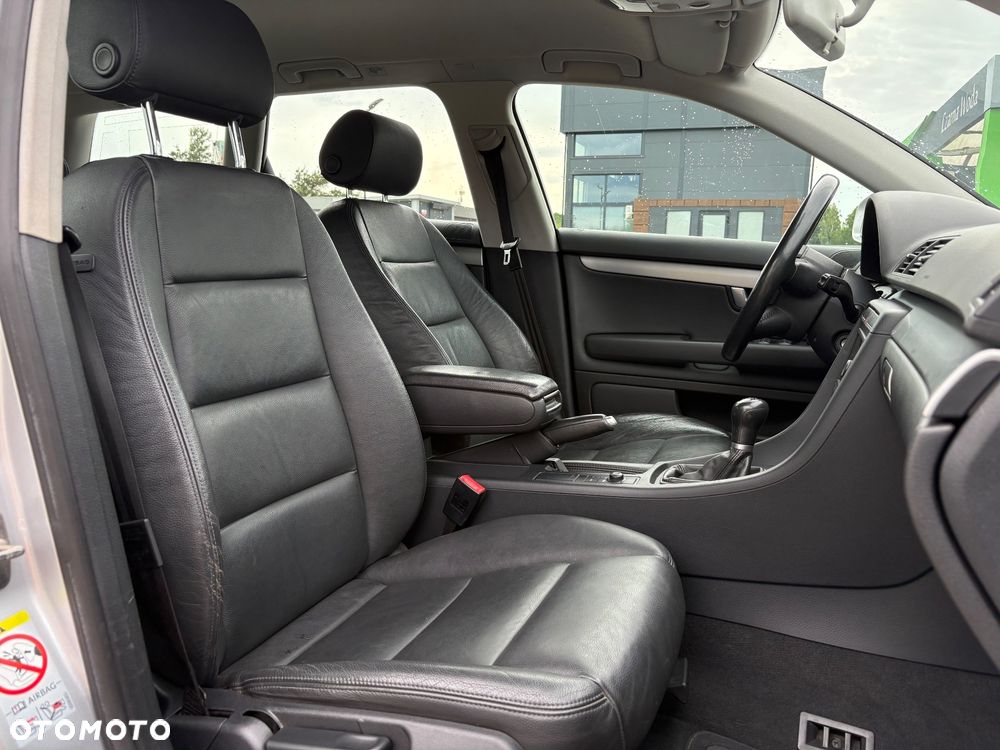 Audi A4 Avant 2.0 TDI - 12