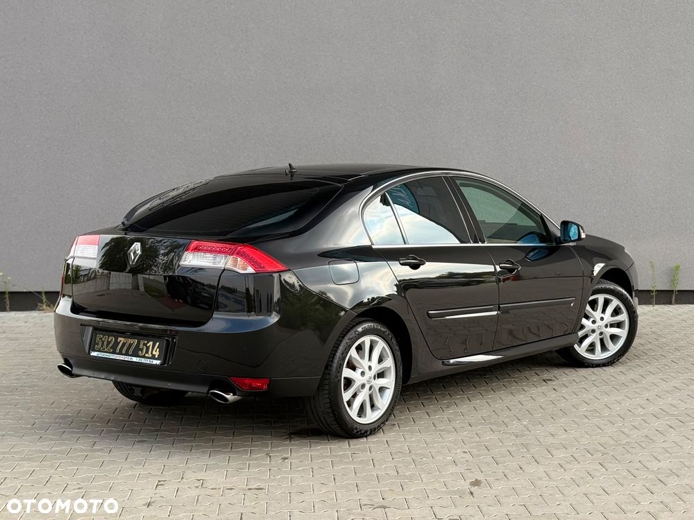 Renault Laguna 2.0T Initiale - 11