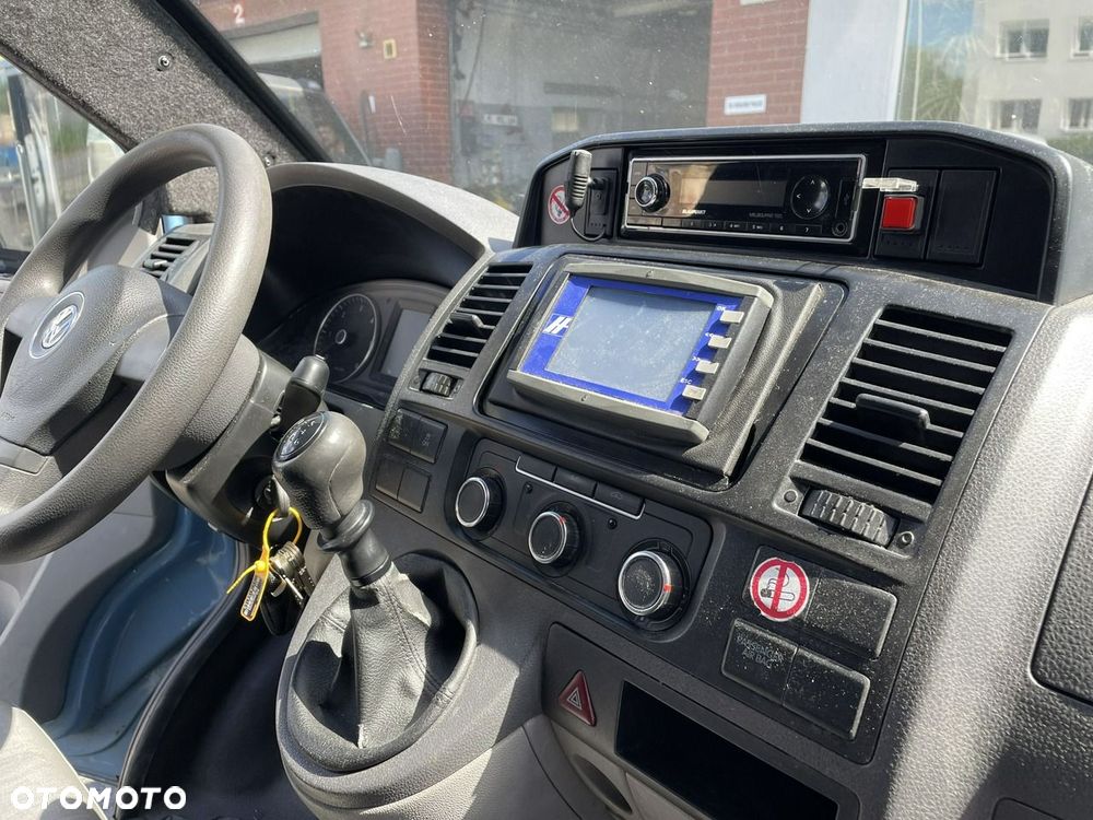 Volkswagen Transporter - 16