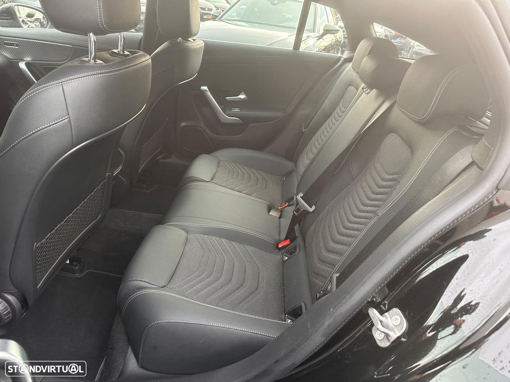 Mercedes-Benz CLA 180 d Shooting Brake Progressive Aut. - 11