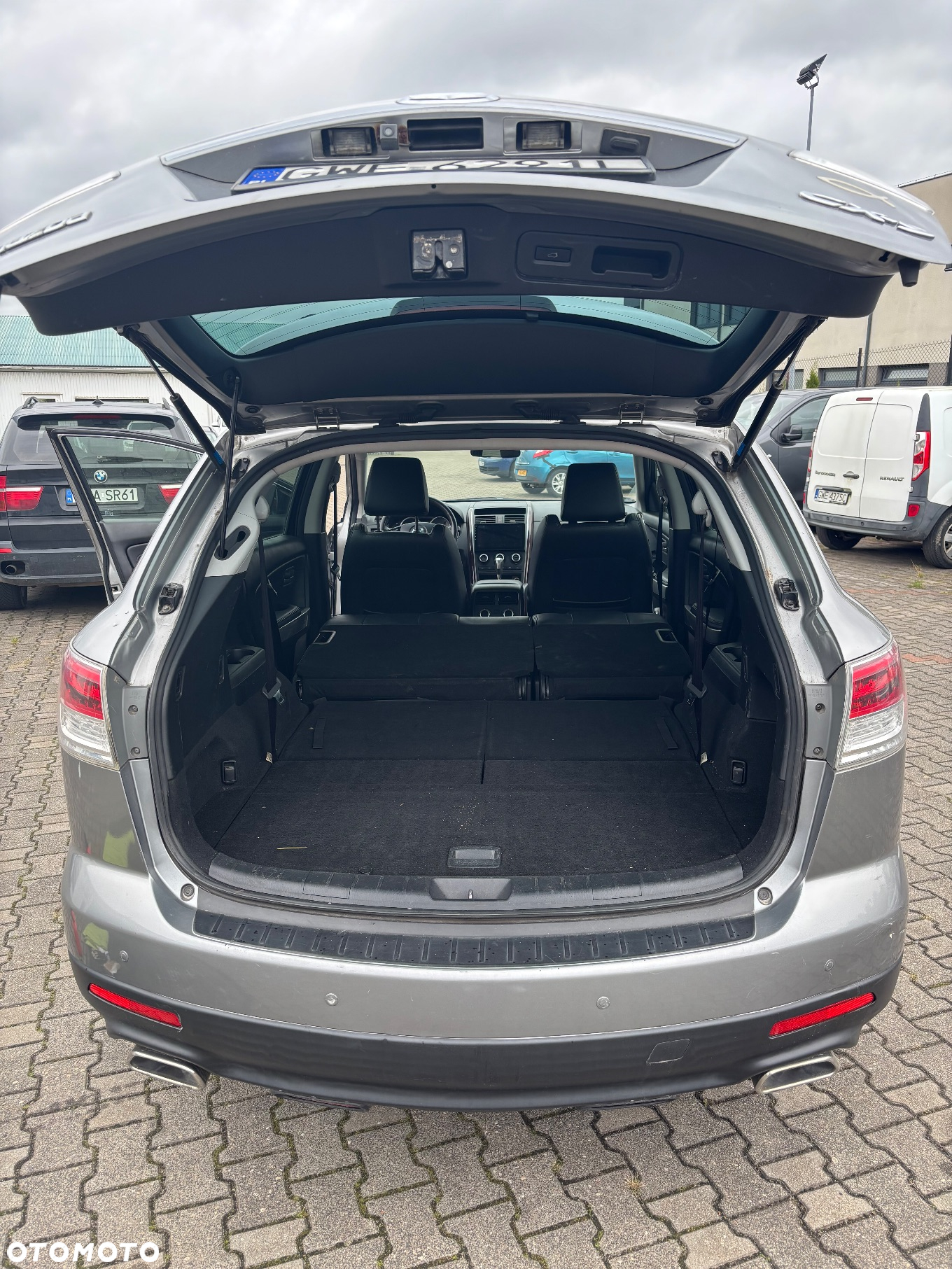 Mazda CX-9 3.7 V6 - 8