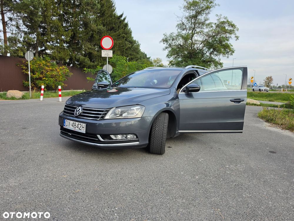 Volkswagen Passat - 10