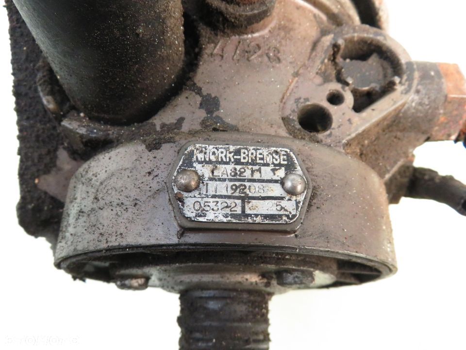 OSUSZACZ MAN TGA LA8211 - 4