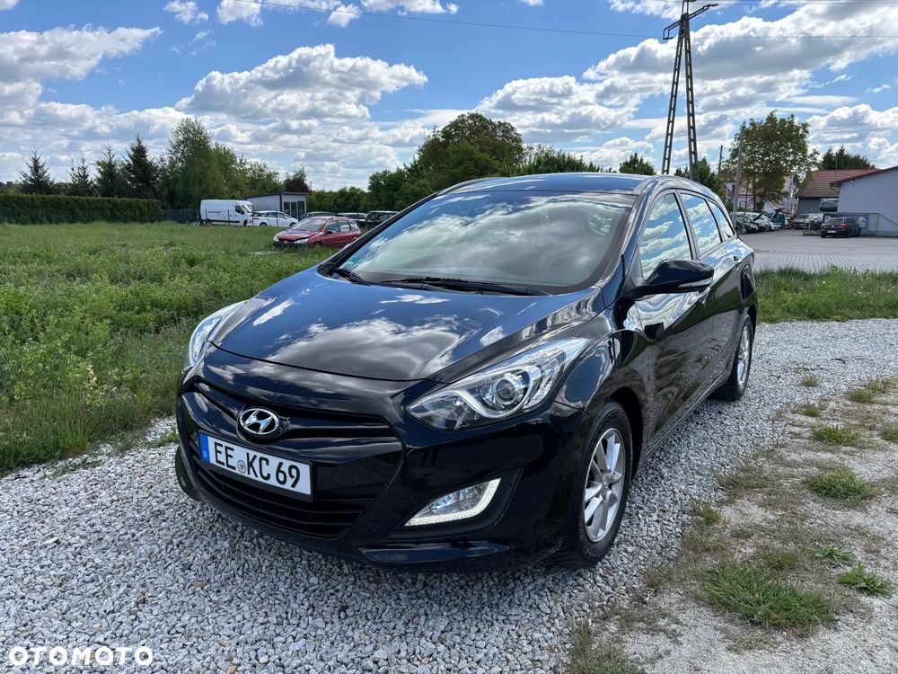Hyundai i30 Kombi 1.6 CRDI Select - 3