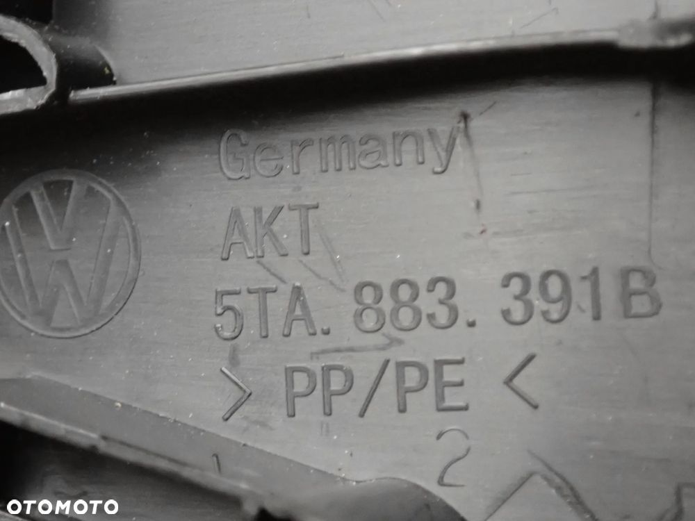 ZASLEPKA FOTELA VW TOURAN III  5TA  - 1123729XX, 1123728XX, 5H0887233B, 5TA885318, 5TA885317, 5E3887233A, 5G0887233C, 2GA858848, 2GA858847, 5TA883391B, 5TA883392B, 5TA885779, 5TA885750, 5Q0886193, 10A886197A, 2GA886197, 5TA885749, 5TA867464, 5TA867574, 5G0887187, 575887187, 575887233, 11A886197, 9918018344LH, 9918018345RH 40 ZŁ - 14