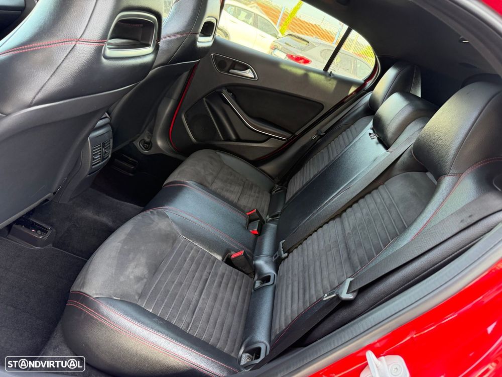 Mercedes-Benz GLA 220 CDI AMG Line - 11