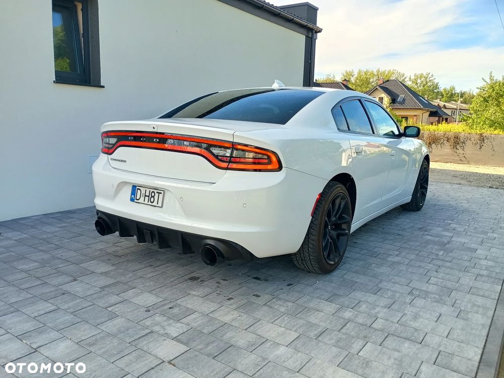 Dodge Charger 3.6 GT - 2