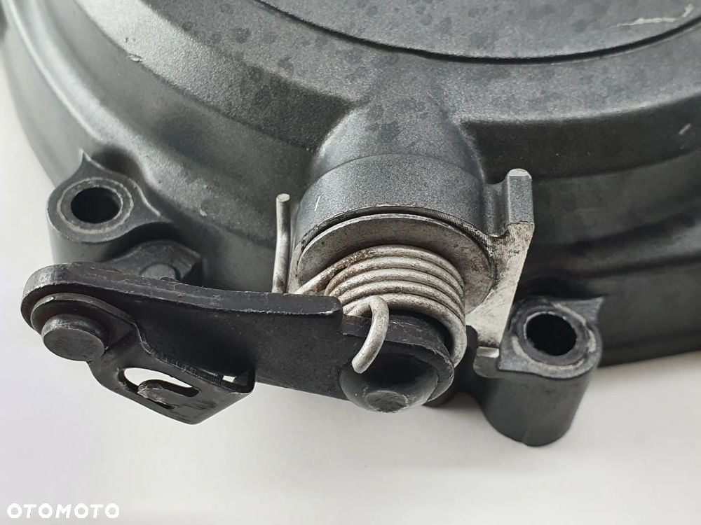 KTM 125 DUKE 11-16 DEKIEL SPRZĘGŁA POKRYWA   ŚRUBY - 11