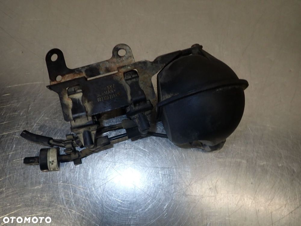 ZBIORNICZEK PODCIŚNIENIA ZAWORKI VOLKSWAGEN SHARAN I LIFT 2.8 VR6 022133259A   1J0906283B - 3