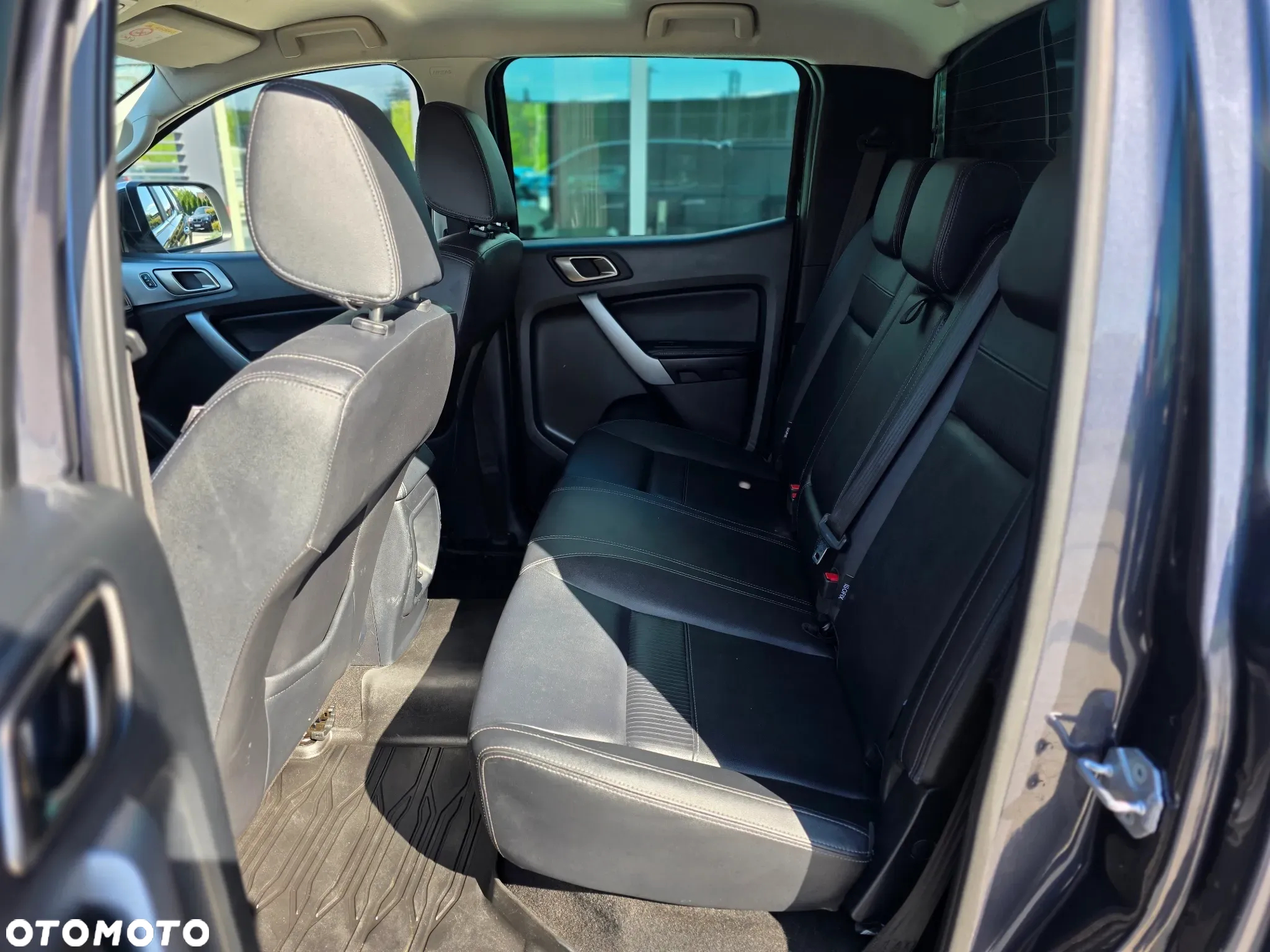 Ford Ranger 2.0 EcoBlue 4x4 DC Limited - 28