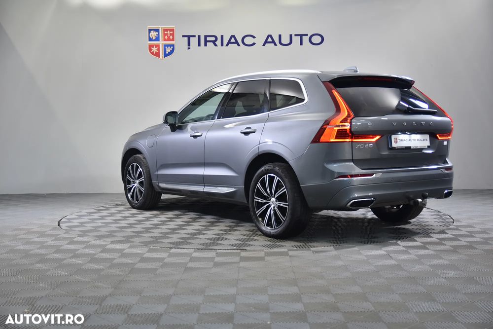 Volvo XC 60 - 4