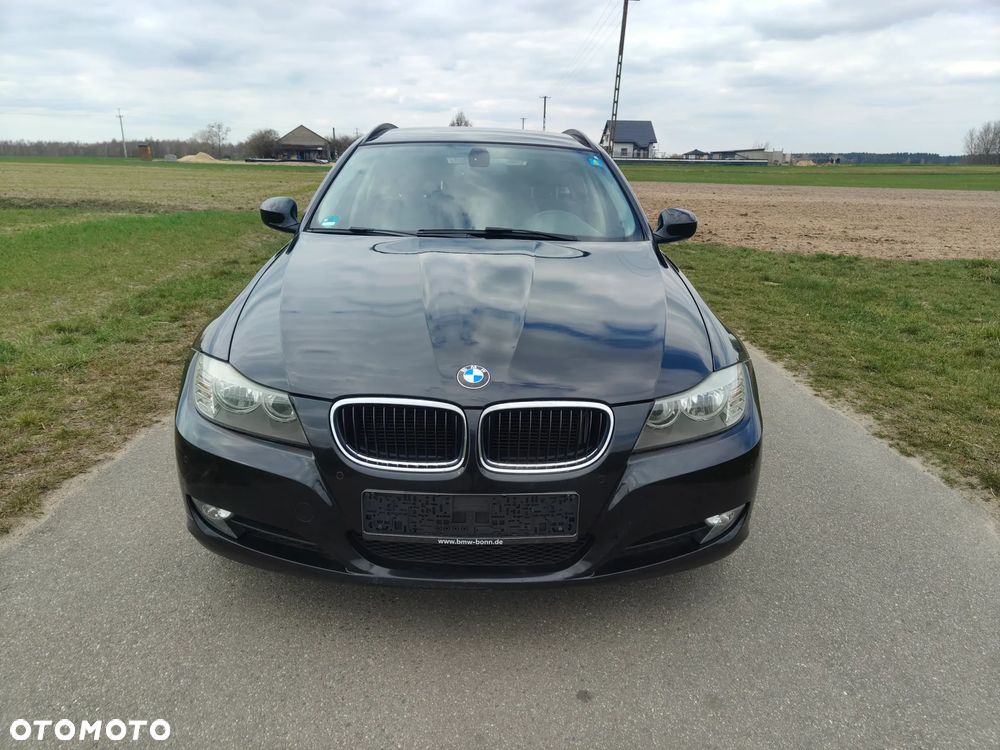 BMW Seria 3 318i Edition Exclusive - 6