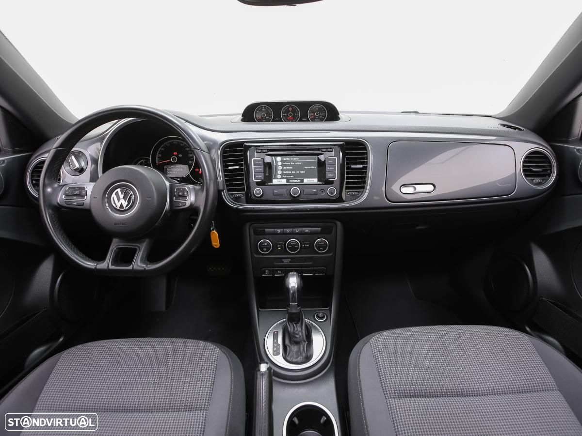 VW New Beetle - 5