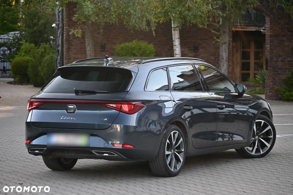 Seat Leon 1.5 eTSI ACT OPF DSG FR - 11