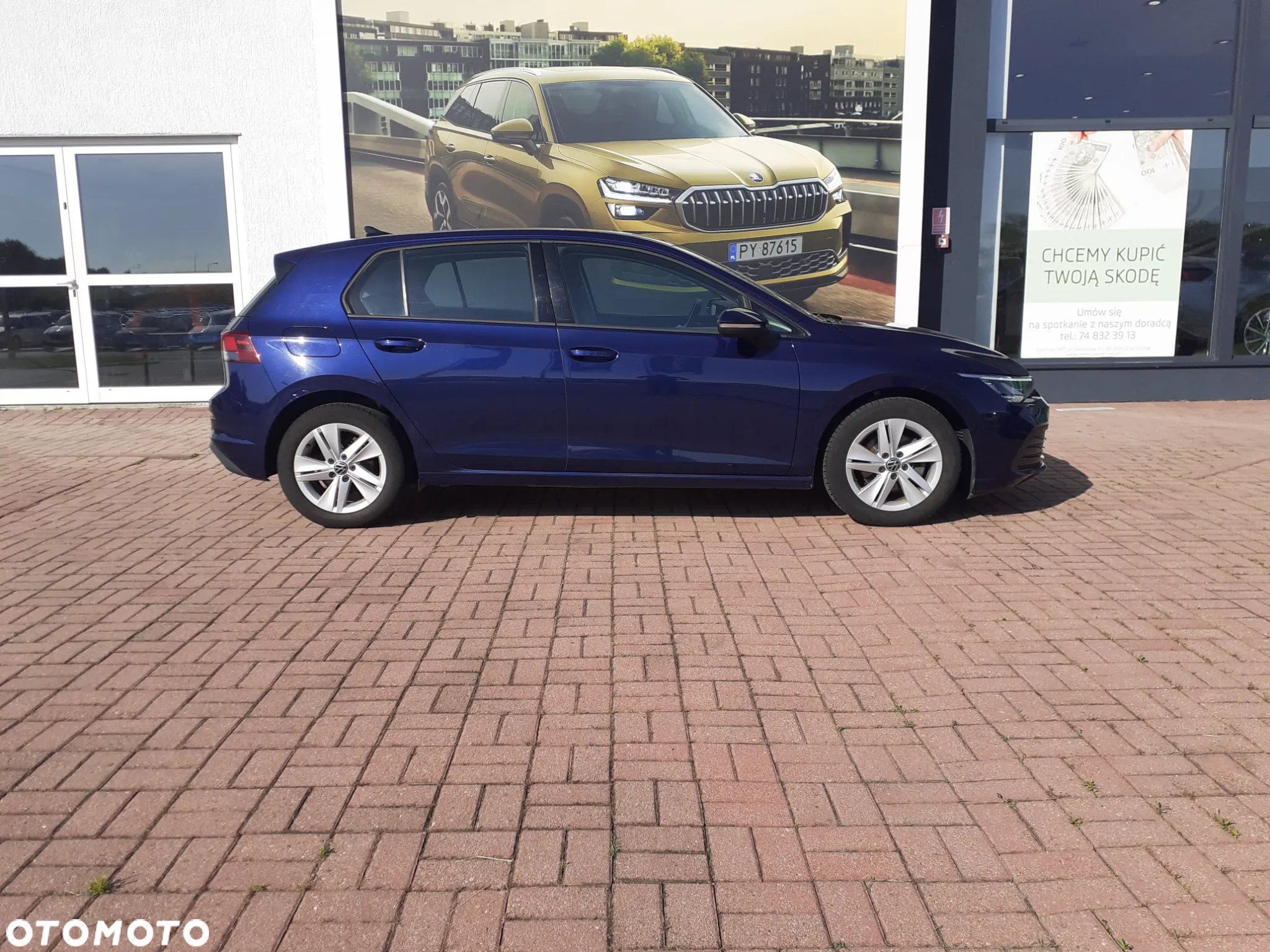 Volkswagen Golf VIII 1.5 TSI EVO Life - 3