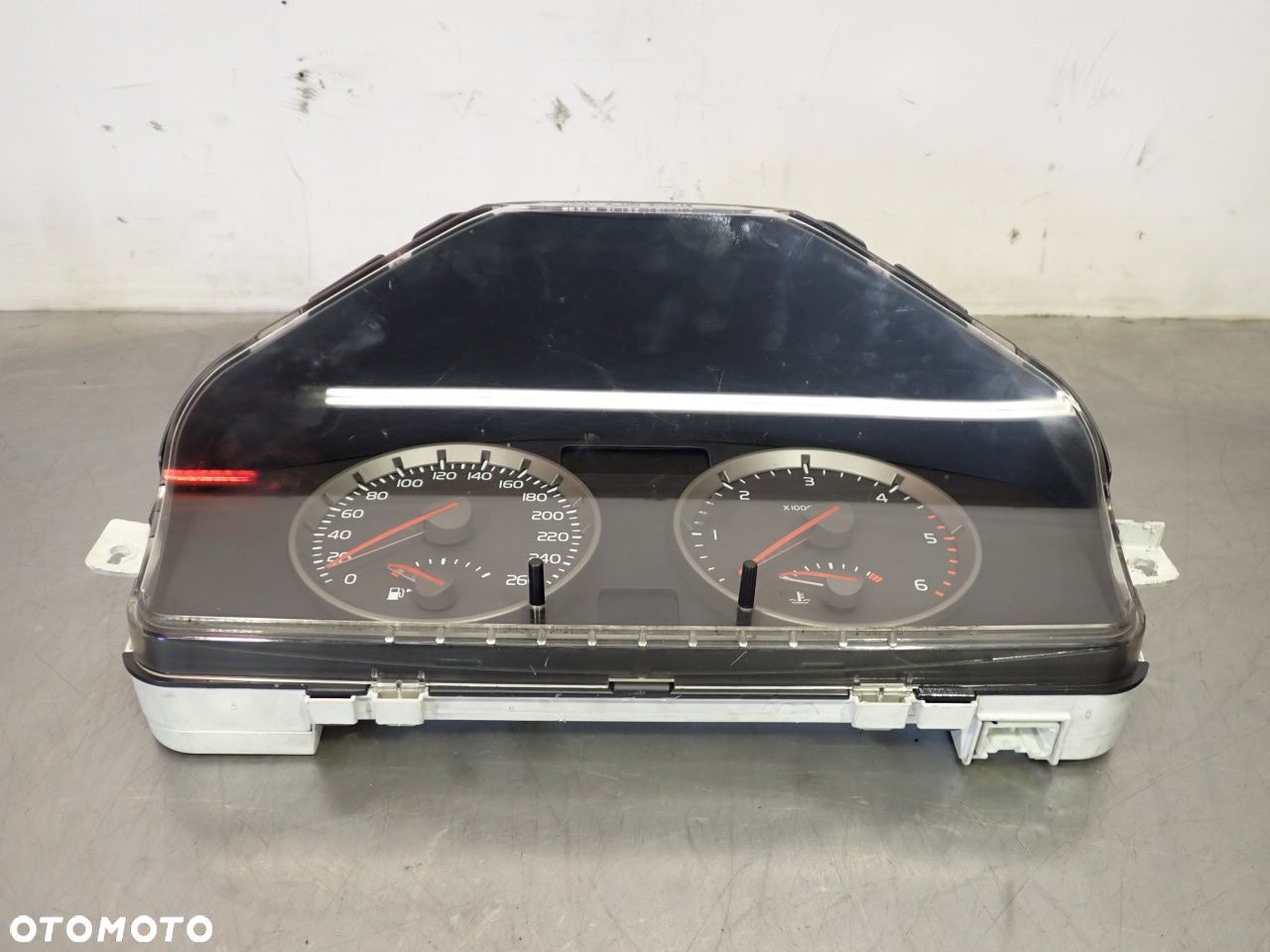 LICZNIK VOLVO S40 II 30710071 30669185 - 1