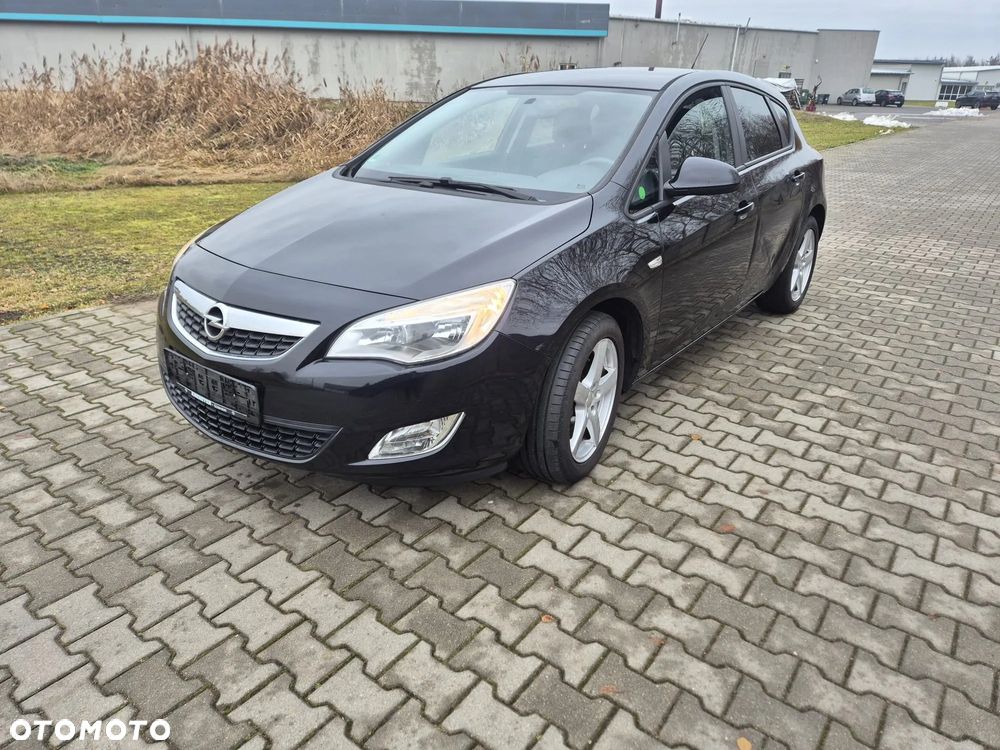 Opel Astra - 1