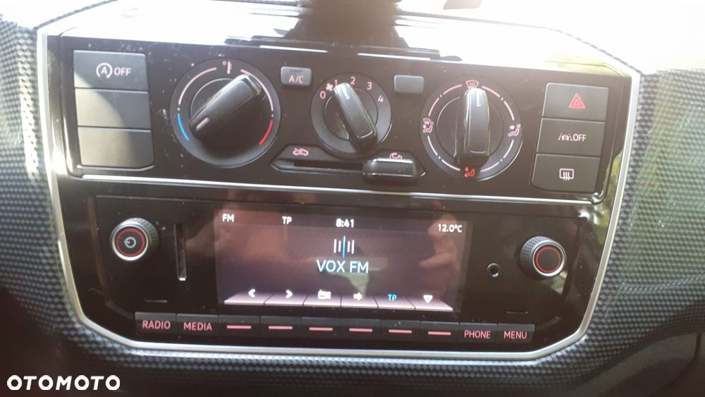Volkswagen up! - 12