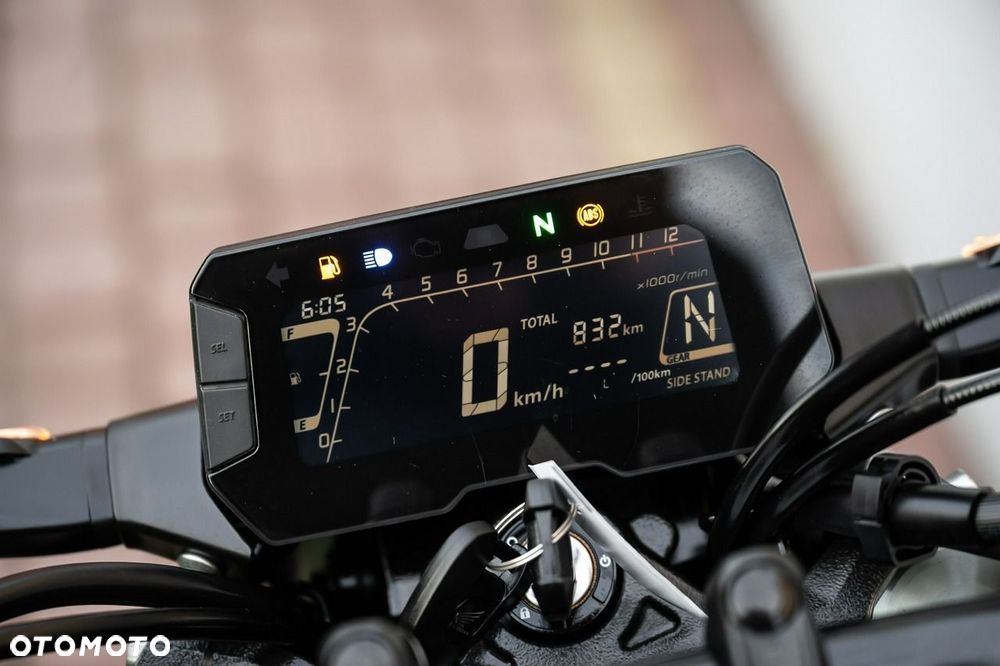 Honda CB - 9