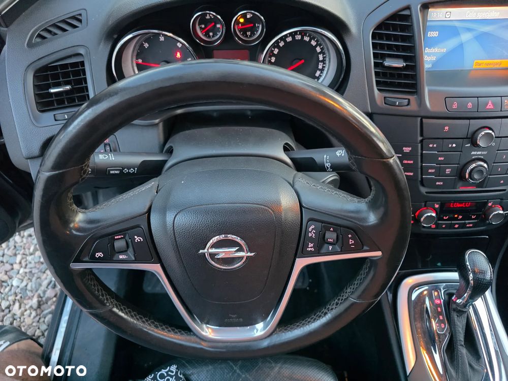 Opel Insignia - 16