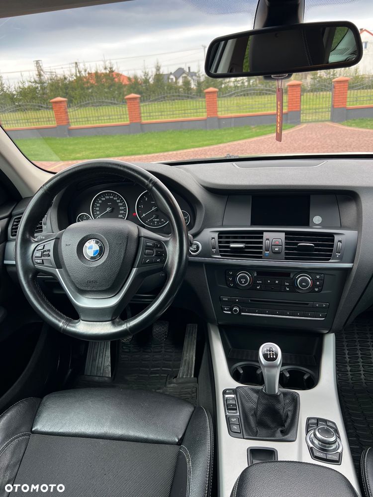 BMW X3 ver-xdrive20d - 9