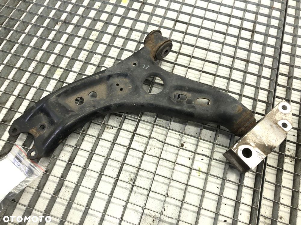 WAHACZ LEWY PRZÓD - 79.00 PLN - VW GOLF VI (5K1) 2008 - 2014 1.4 59 kW [80 KM] benzyna 2008 - 2012 - 1