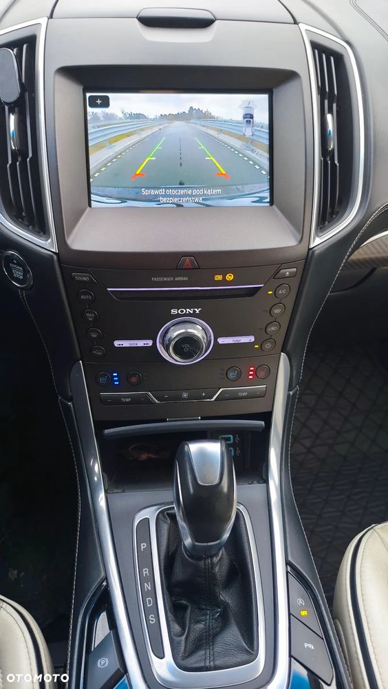 Ford Edge Vignale 2.0 TDCi Twin-Turbo 4WD - 37