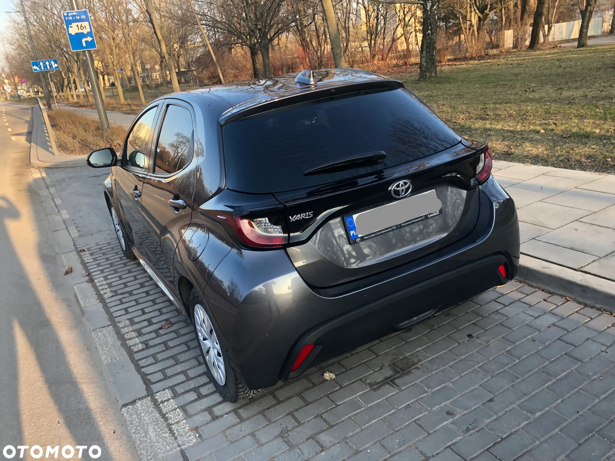 Toyota Yaris 1.5 Comfort CVT - 20